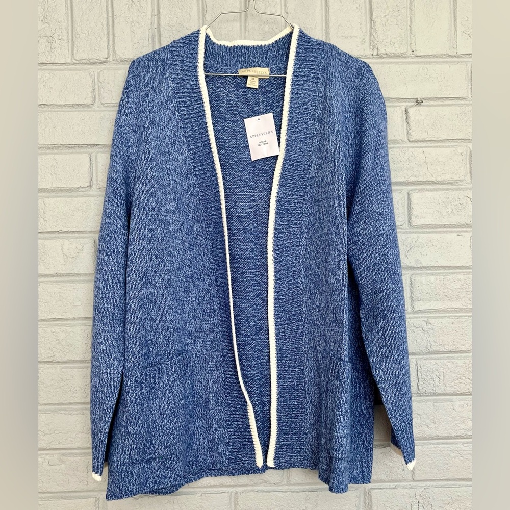 NWT Appleseed’s cardigan Sweater. Size Xl
